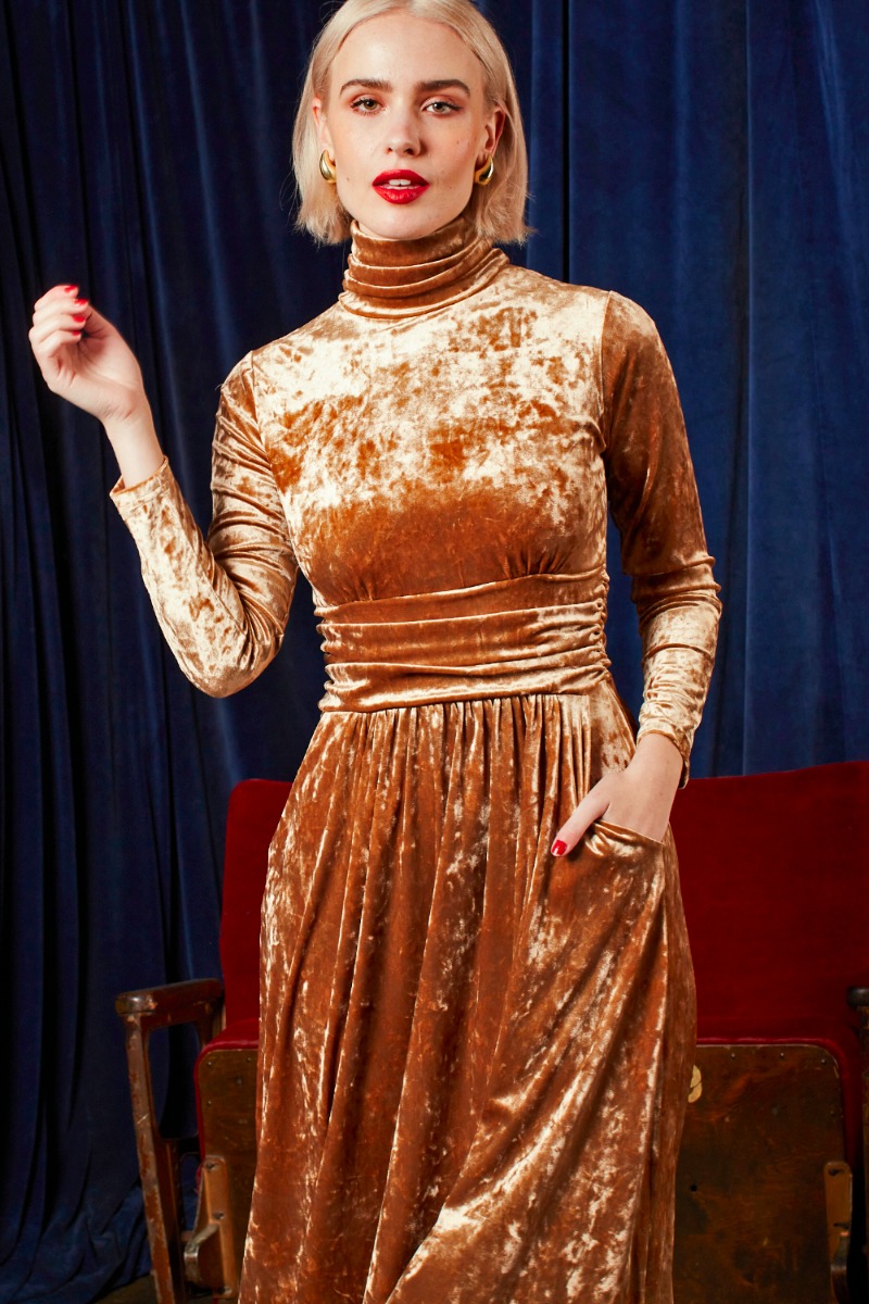 LAUREN MAXI DRESS VELVET GOLD PRINT