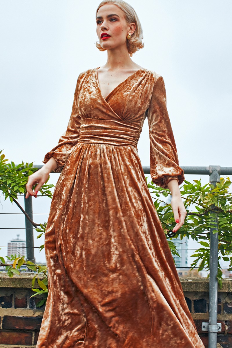 CARRIE MAXI DRESS VELVET GOLD PRINT